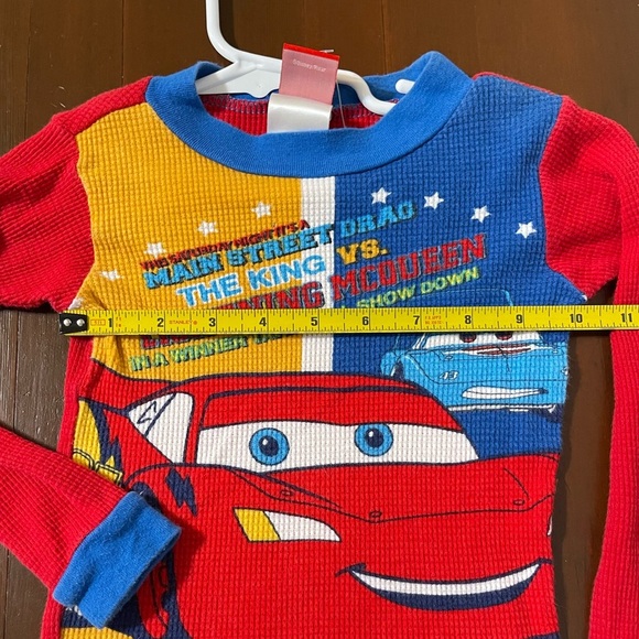 Disney cars thermal shirt size 4t - Picture 5 of 6